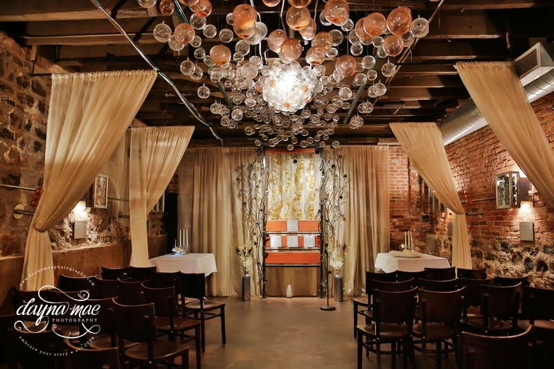 08-ann-arbor-photographer-vinology-bar