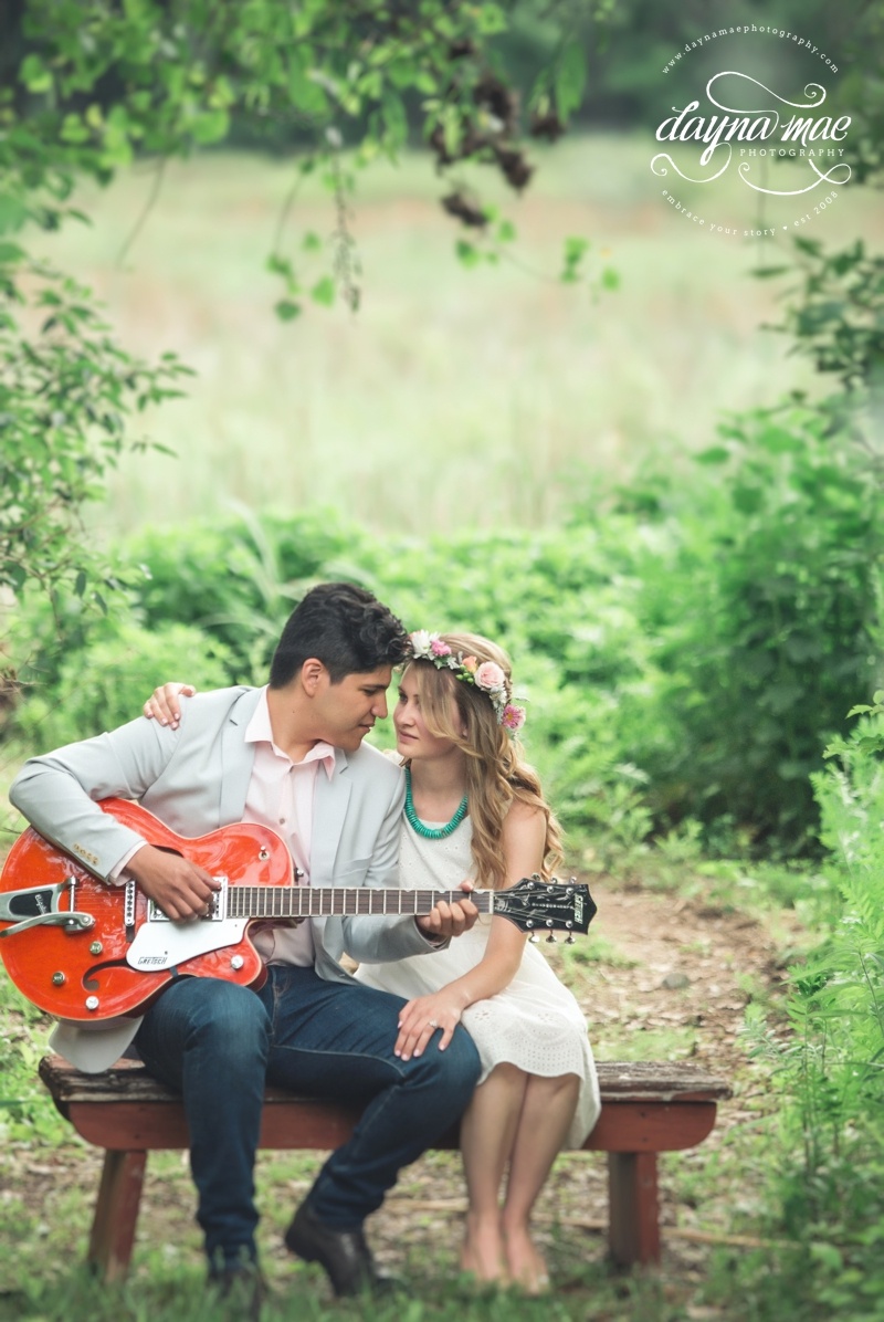 07_Romantic_Ann_Arbor_Engagement_Photos